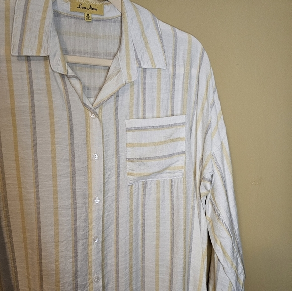 Love Notes White striped button down Long sleeve top Size Medium - Picture 3 of 10